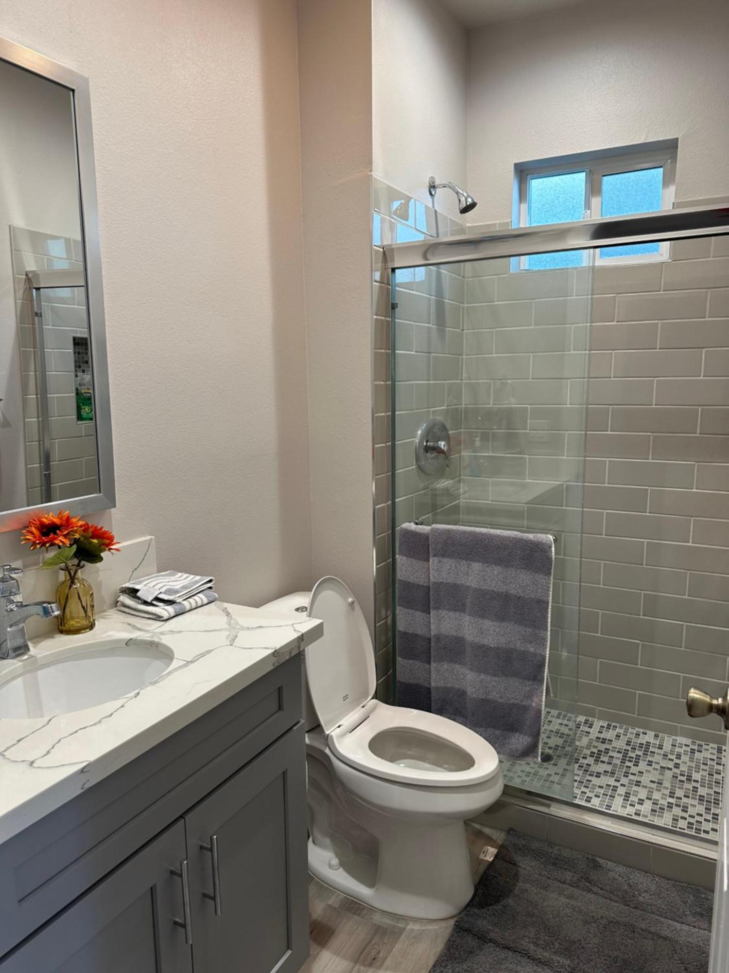 Private Room In New Appartment With Full Bath Los Angeles Kültér fotó